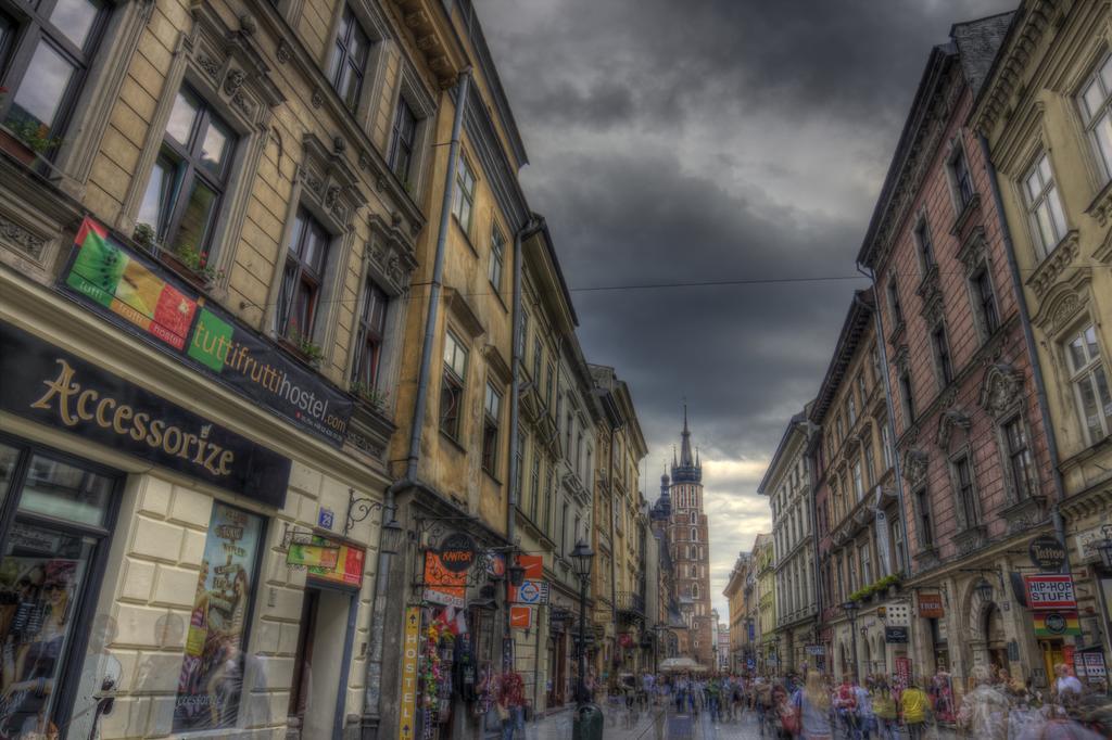 Tutti Frutti Hostel Краков Экстерьер фото