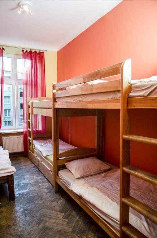 Tutti Frutti Hostel Краков Экстерьер фото