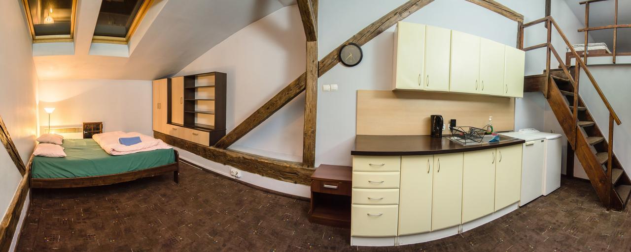 Tutti Frutti Hostel Краков Экстерьер фото