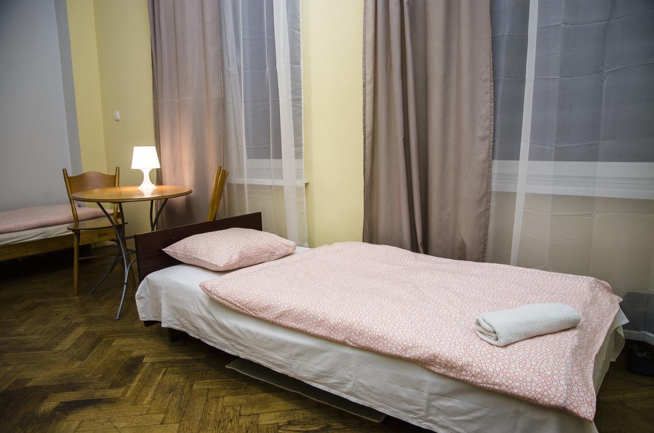 Tutti Frutti Hostel Краков Экстерьер фото