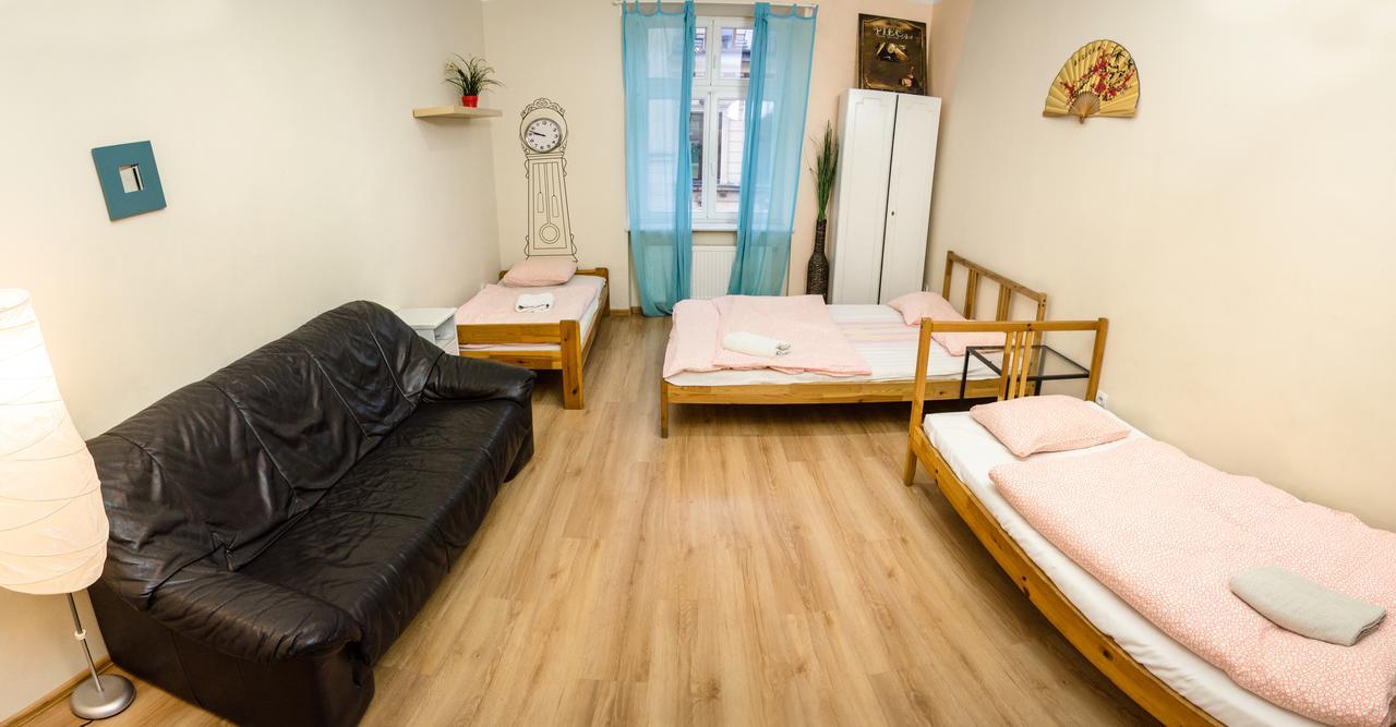 Tutti Frutti Hostel Краков Экстерьер фото