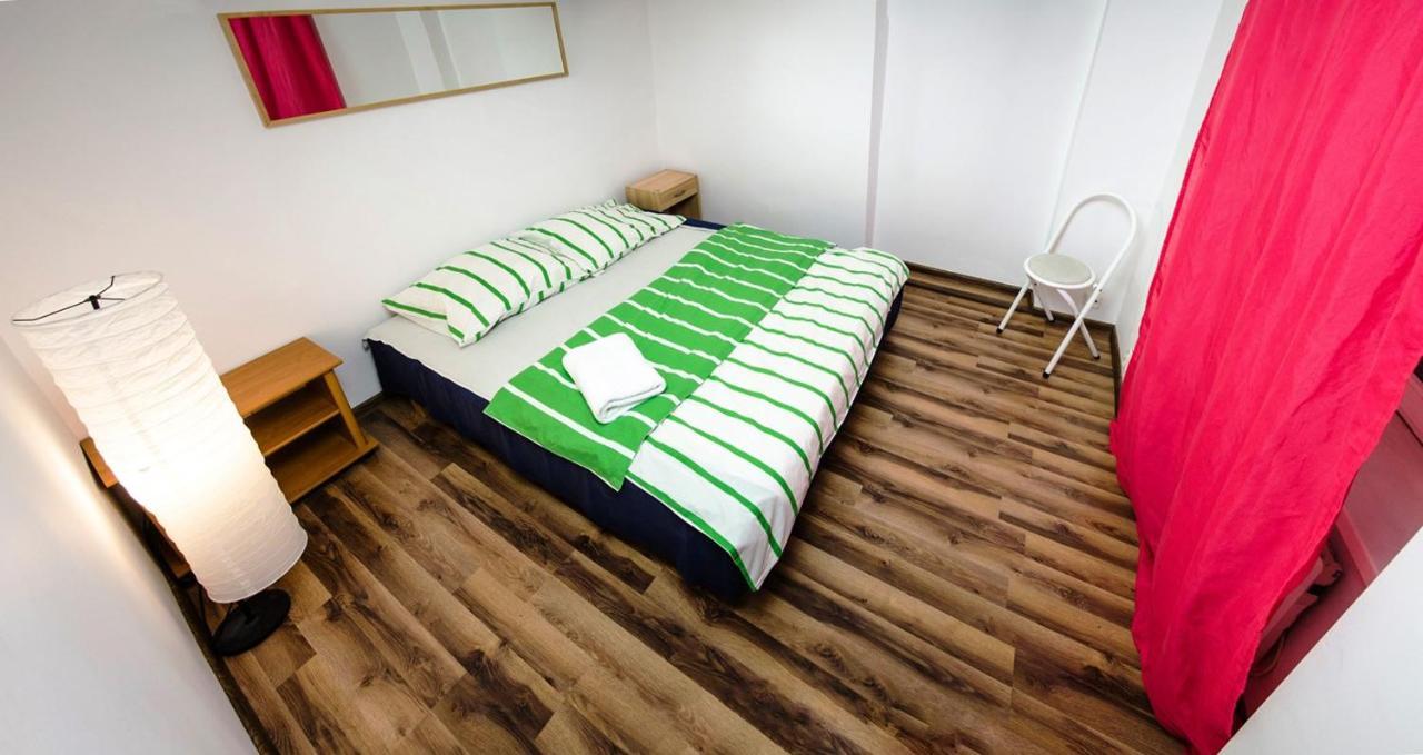 Tutti Frutti Hostel Краков Экстерьер фото